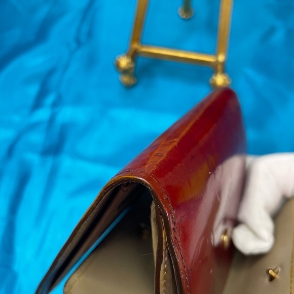 Louis Vuitton Carte de Visite Amber Red Vernis Trifold Women's Wallet EUC - Picture 11 of 13